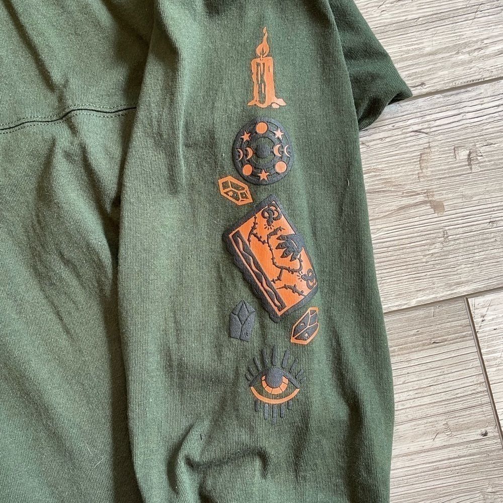 Disney | Hocus Pocus Spirit Jersey | Size: XXL - Picture 6 of 7